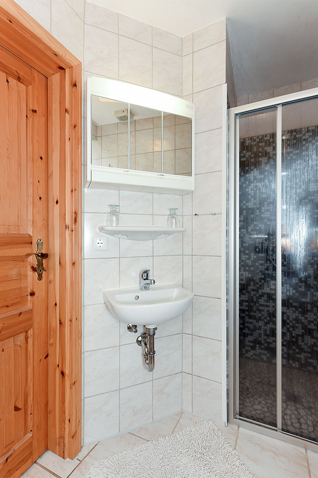 Doppelzimmer - Badezimmer