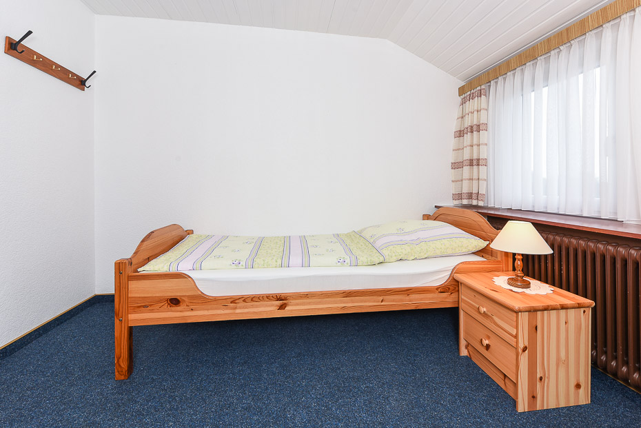 Ferienwohnung „Spiekeroog“ - Schlafzimmer 2/Kinderzimmer