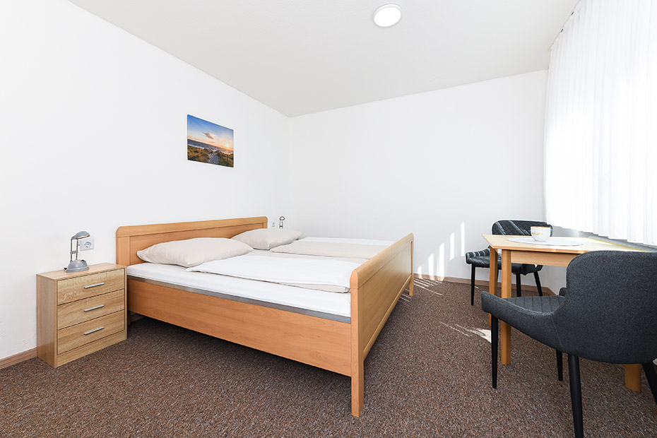 Doppelzimmer im Erdgeschoss - Beispielfoto