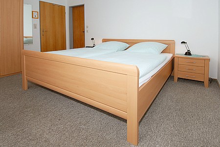 Doppelzimmer im Erdgeschoss - Beispielfoto