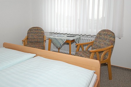 Doppelzimmer im Erdgeschoss - Beispielfoto