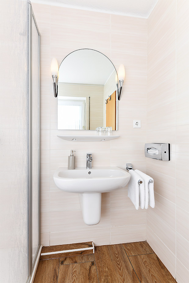 Doppelzimmer „Baltrum“ - Badezimmer