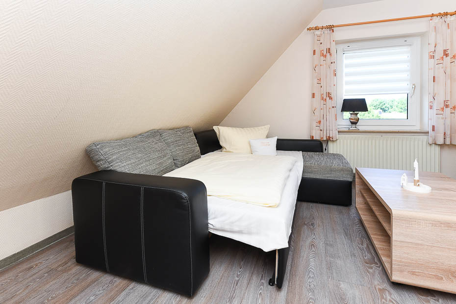 Apartment „Föhr“ - Wohnraum mit integrierter Küche