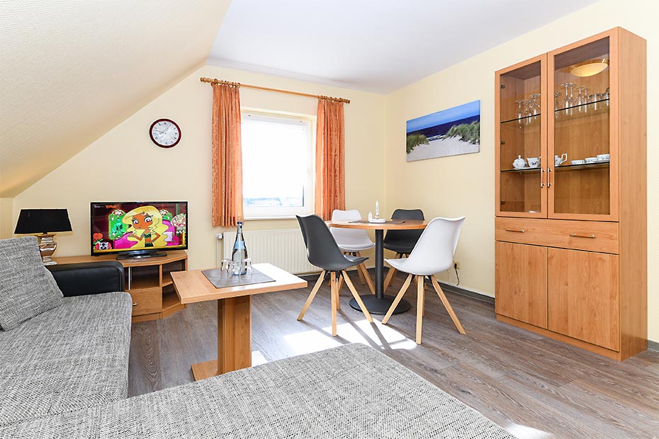 Apartment „Sylt“ - Wohnraum mit integrierter Küche