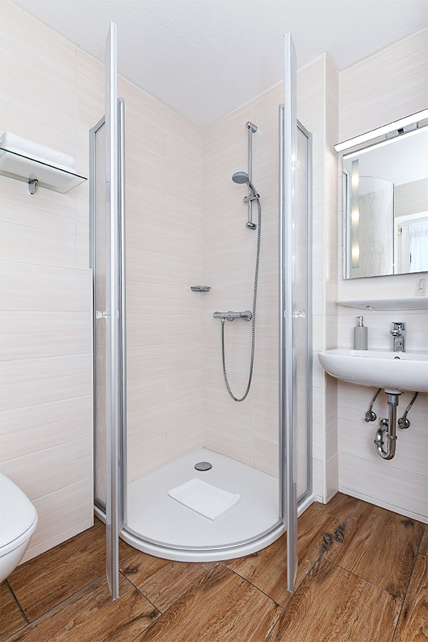 Doppelzimmer „Wangerooge“ - Badezimmer