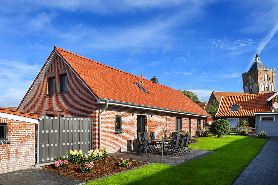 Ferienhaus „Friesenkrone“ - Terrasse