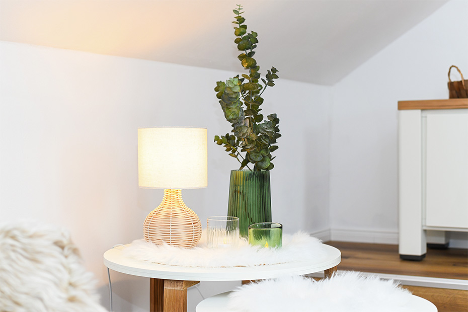 Ferienhaus „Friesenkrone“ - Diele/Treppe/Relaxecke