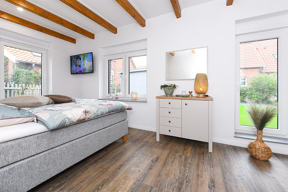 Ferienhaus „Friesenkrone“ - Schlafzimmer 1