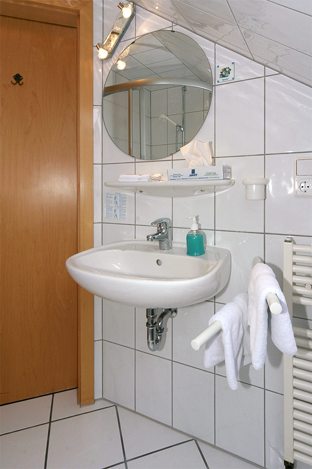 Doppelzimmer „Mühlenzimmer“ - Badezimmer