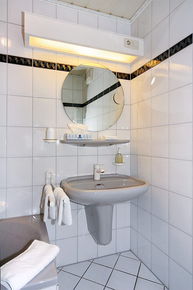 Doppelzimmer „Seehundzimmer“ - Badezimmer