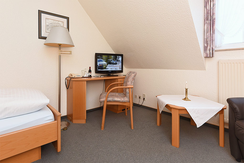 Einzelzimmer „Taschenkrebszimmer“ - Wohn- und Schlafraum