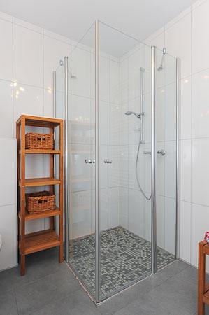 Ferienwohnung „Queen Mary II“ - Badezimmer