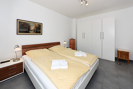 Ferienwohnung „Queen Mary II“ - Schlafzimmer