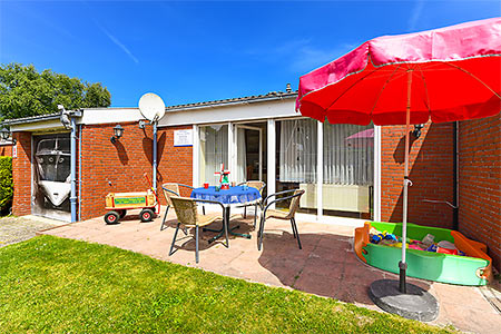 Ferienhaus „Weiße Robbe“ - Terrasse