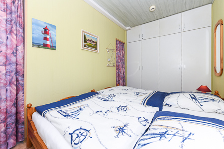 Ferienhaus „Roseneck“ - Schlafzimmer