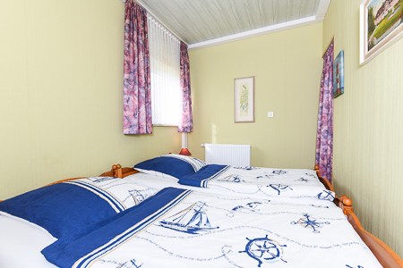 Ferienhaus „Roseneck“ - Schlafzimmer