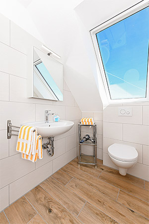 Ferienwohnung „Strandflieder“ - Badezimmer