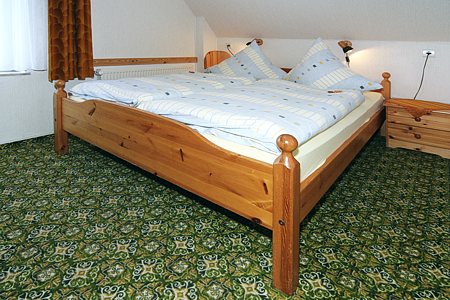 Ferienwohnung 2 - Schlafzimmer