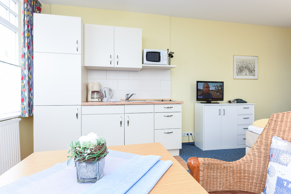 Apartment „Passat“ - Wohn- und Schlafraum mit integriertem Küchenbereich