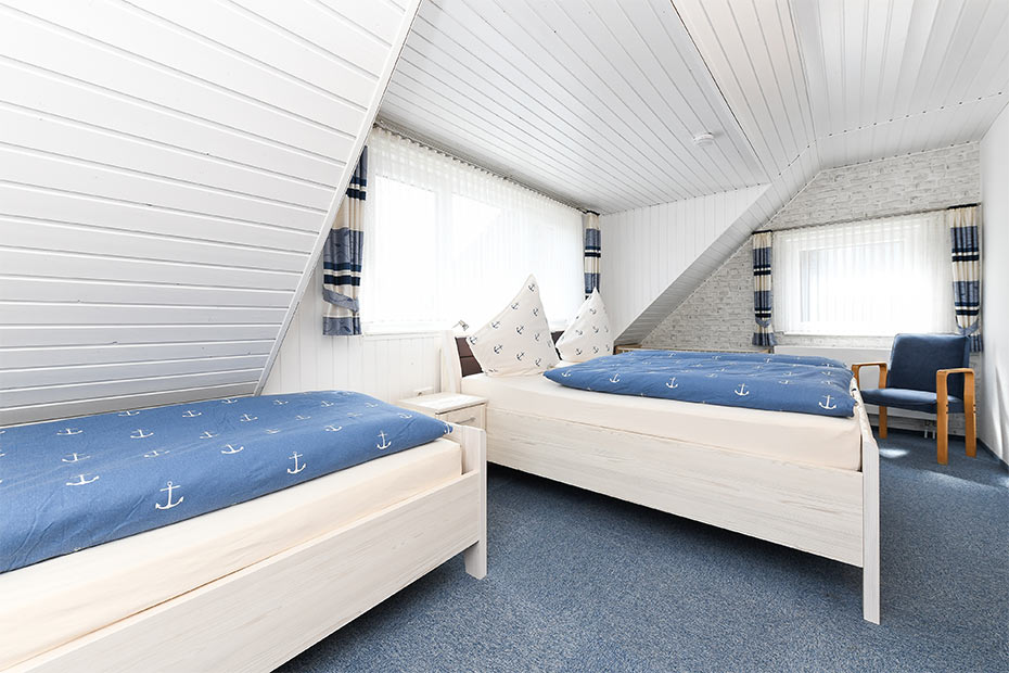 Ferienhaus „Dünenperle“ - Schlafzimmer 1