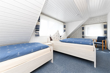Ferienhaus „Dünenperle“ - Schlafzimmer 1