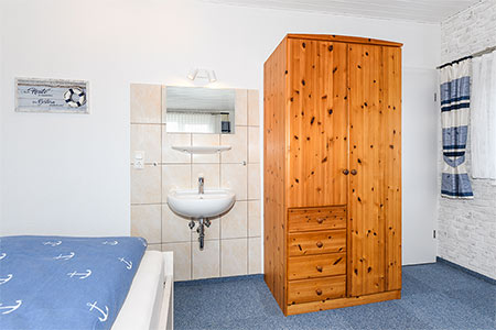 Ferienhaus „Dünenperle“ - Schlafzimmer 1