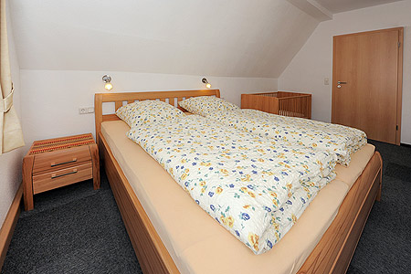 Ferienwohnung „Strandmuschel“ - Schlafzimmer 1
