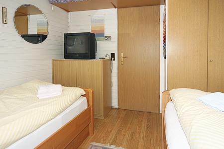 Ferienhaus „Weitblick“ - Schlafzimmer 2/Kinderzimmer