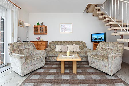 Ferienwohnung „Taddigsmöwe“ - Wohnraum mit integrierter Küche