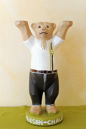 Ferienwohnung „Friesen-Chalet“ - Wohnzimmer mit integriertem Küchenbereich