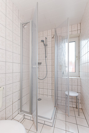 Ferienwohnung 2 - Badezimmer