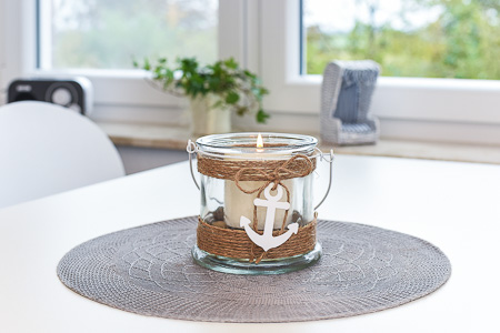 Ferienwohnung 2 - Wohnzimmer mit integriertem Küchenbereich