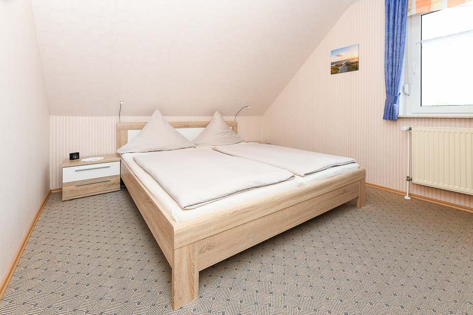Ferienwohnung 2 - Schlafzimmer 1