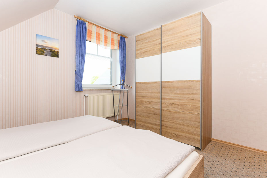 Ferienwohnung 2 - Schlafzimmer 1