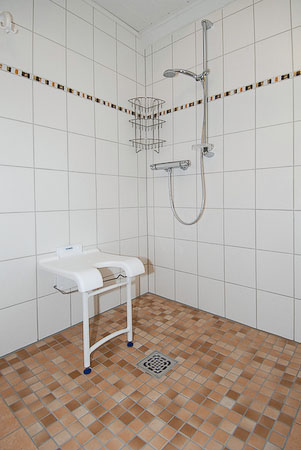 Ferienhaus - Badezimmer