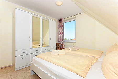 Ferienwohnung „Nordseeblick“ - Schlafzimmer 1
