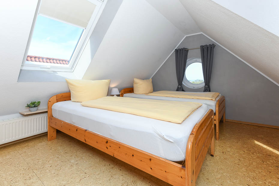 Ferienwohnung „Inselblick“ - Schlafzimmer 1
