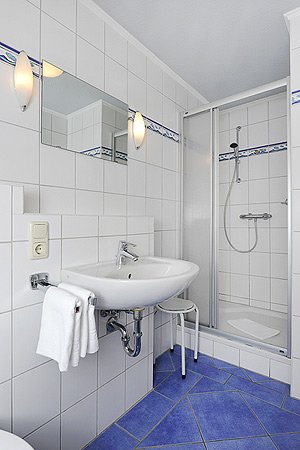 Ferienwohnung „Lüttje Brise“ - Badezimmer