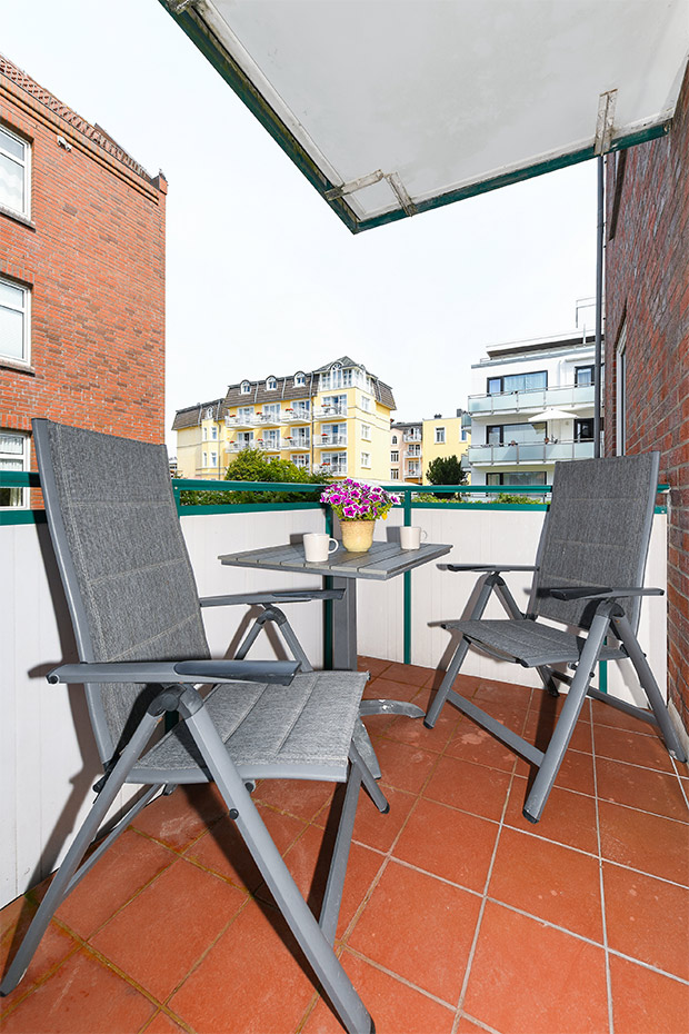 Ferienwohnung „Möwe“ - Balkon am Schlafzimmer 1