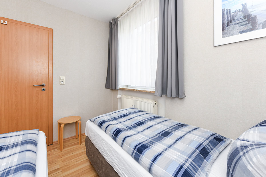Ferienwohnung „Möwe“ - Schlafzimmer 2/Kinderzimmer