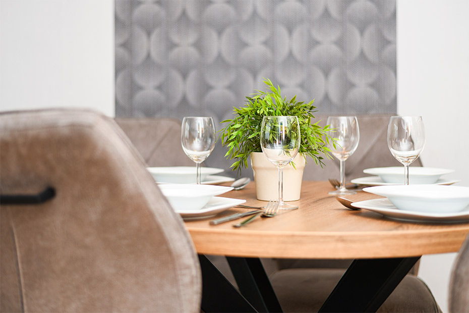 Ferienwohnung „Möwe“ - Wohnraum mit integrierter Küche