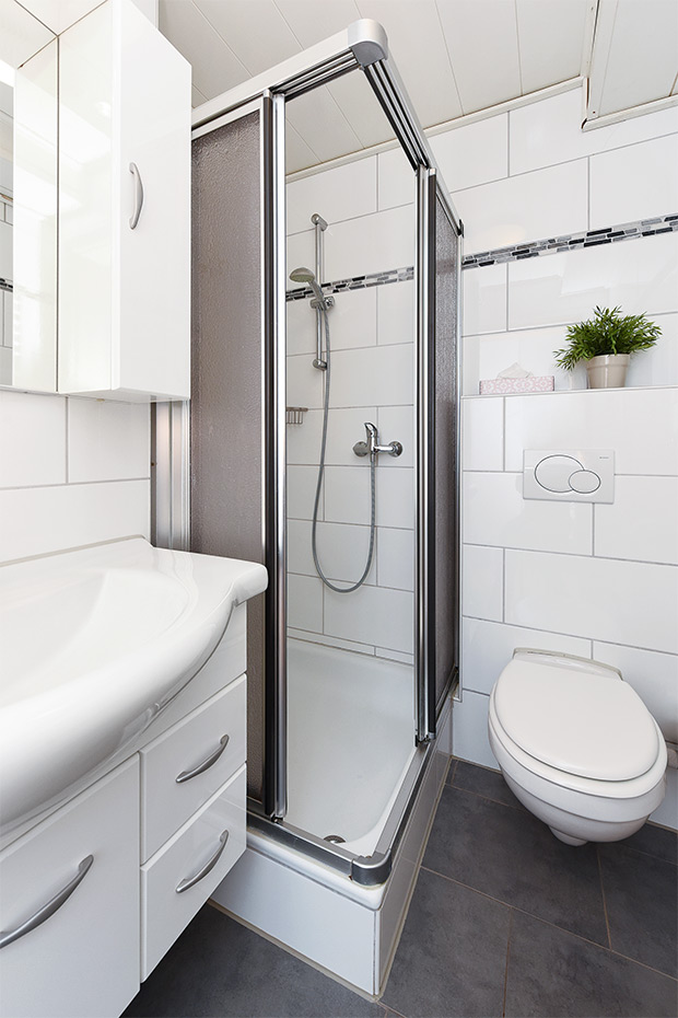 Ferienwohnung „Wattwurm“ - Badezimmer