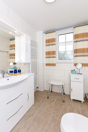 Ferienwohnung „Hofblick“ - Badezimmer