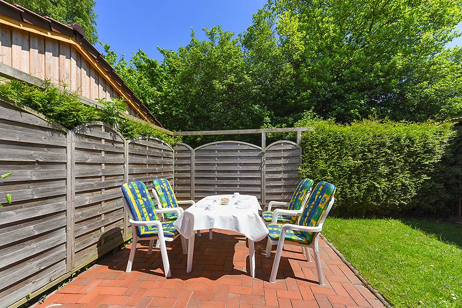 Ferienwohnung „Wattgeflüster“ - Terrasse