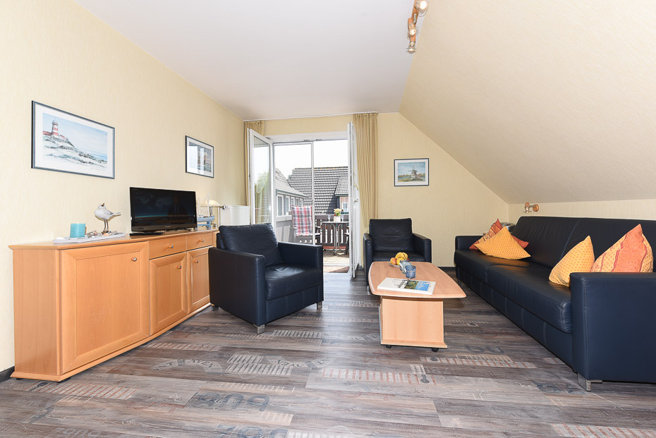 Ferienwohnung „Düne“ - Wohn- und Schlafraum mit integriertem Küchenbereich