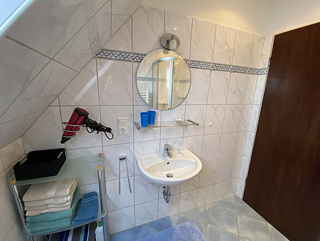 Ferienwohnung <span style='display:none'> </span> - Badezimmer
