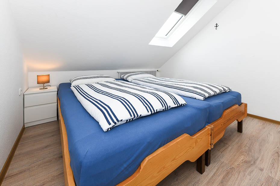 Ferienwohnung „Haus Windrose“ - Schlafzimmer 1