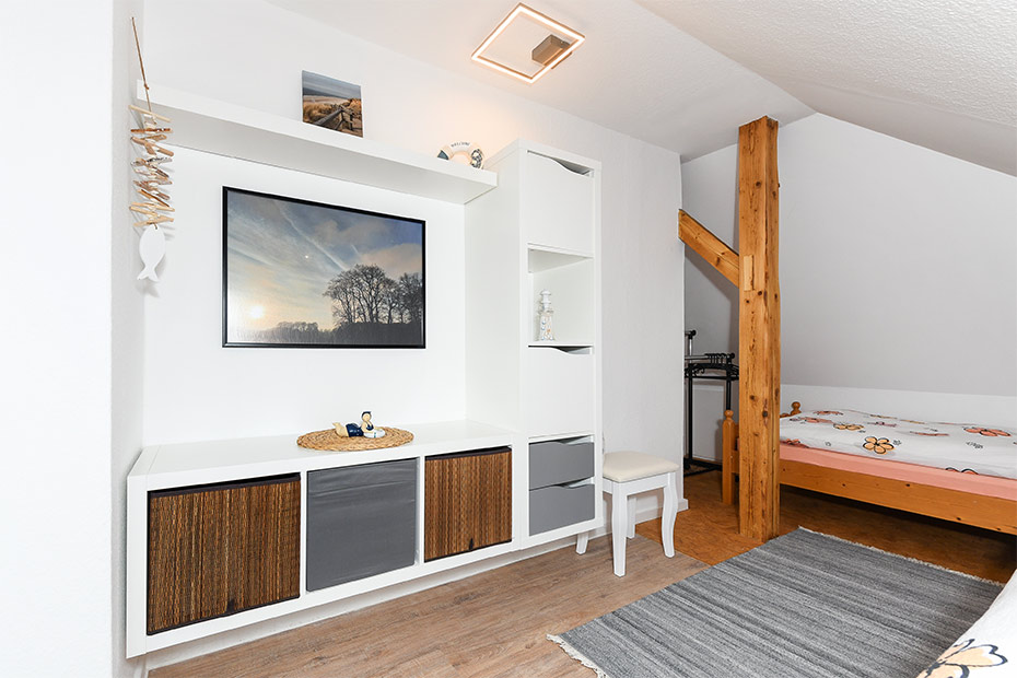 Ferienwohnung „Haus Windrose“ - Schlafzimmer 2/Kinderzimmer