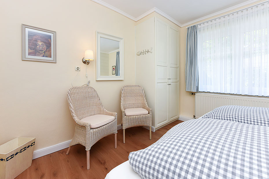 Ferienwohnung „Erdgeschoss“ - Schlafzimmer 2