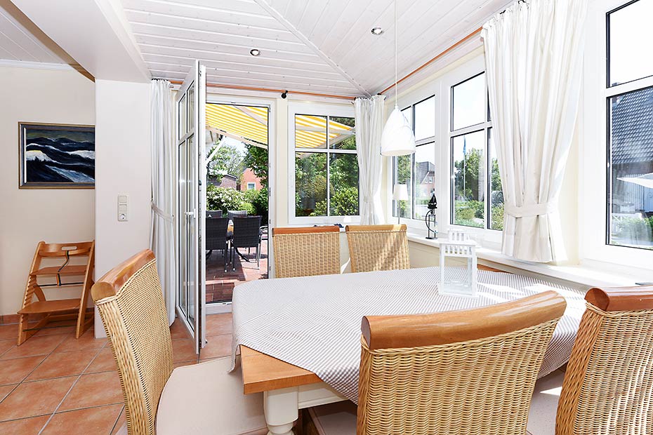 Ferienwohnung „Erdgeschoss“ - Wohnzimmer